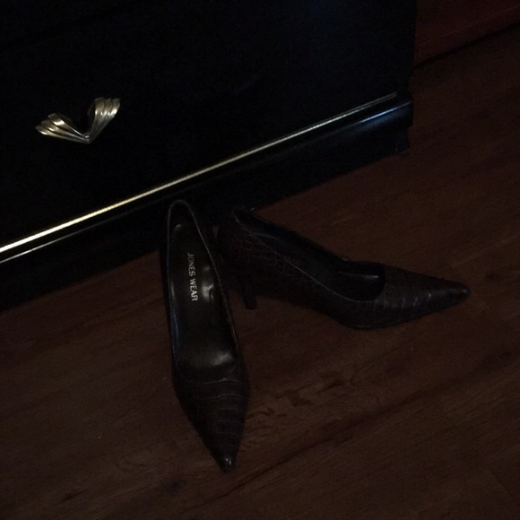 Shoes - Picture 2 of 2